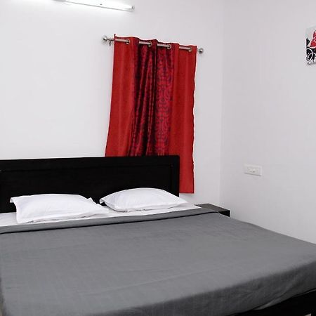 Varsha Enclave Serviced Apartment Maisúr Exteriér fotografie